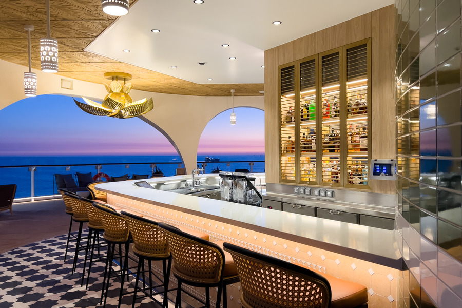 Celebrity Cruises, Celebrity Beyond, Sunset Bar 3 ©CEL.jpg